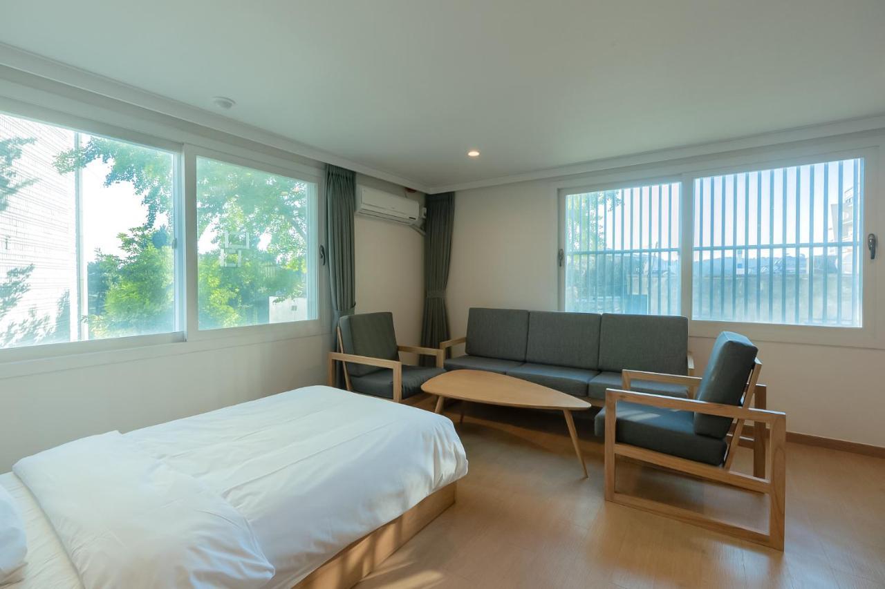 Heyy Seogwipo Hotel Eksteriør billede
