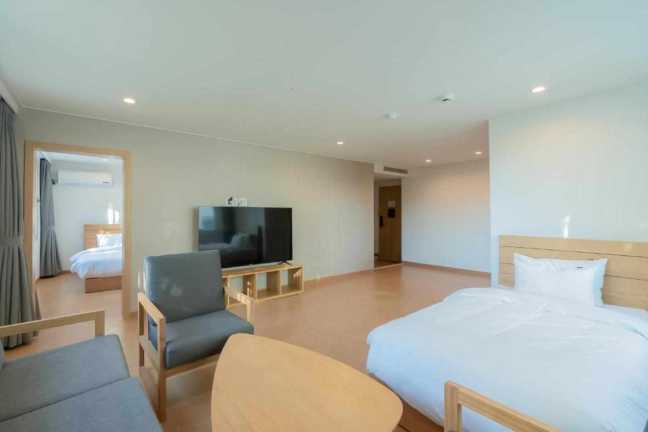 Heyy Seogwipo Hotel Eksteriør billede