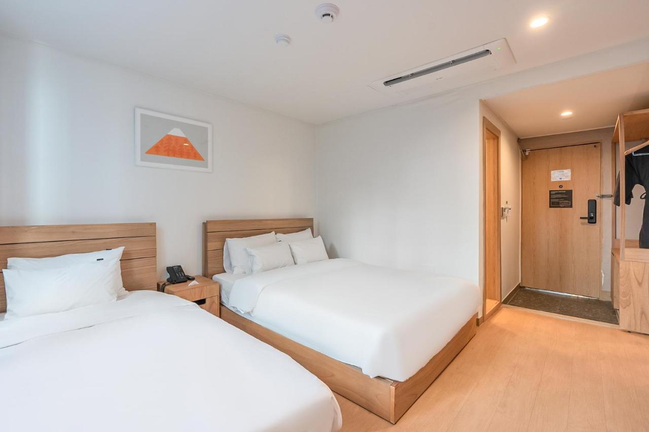 Heyy Seogwipo Hotel Eksteriør billede