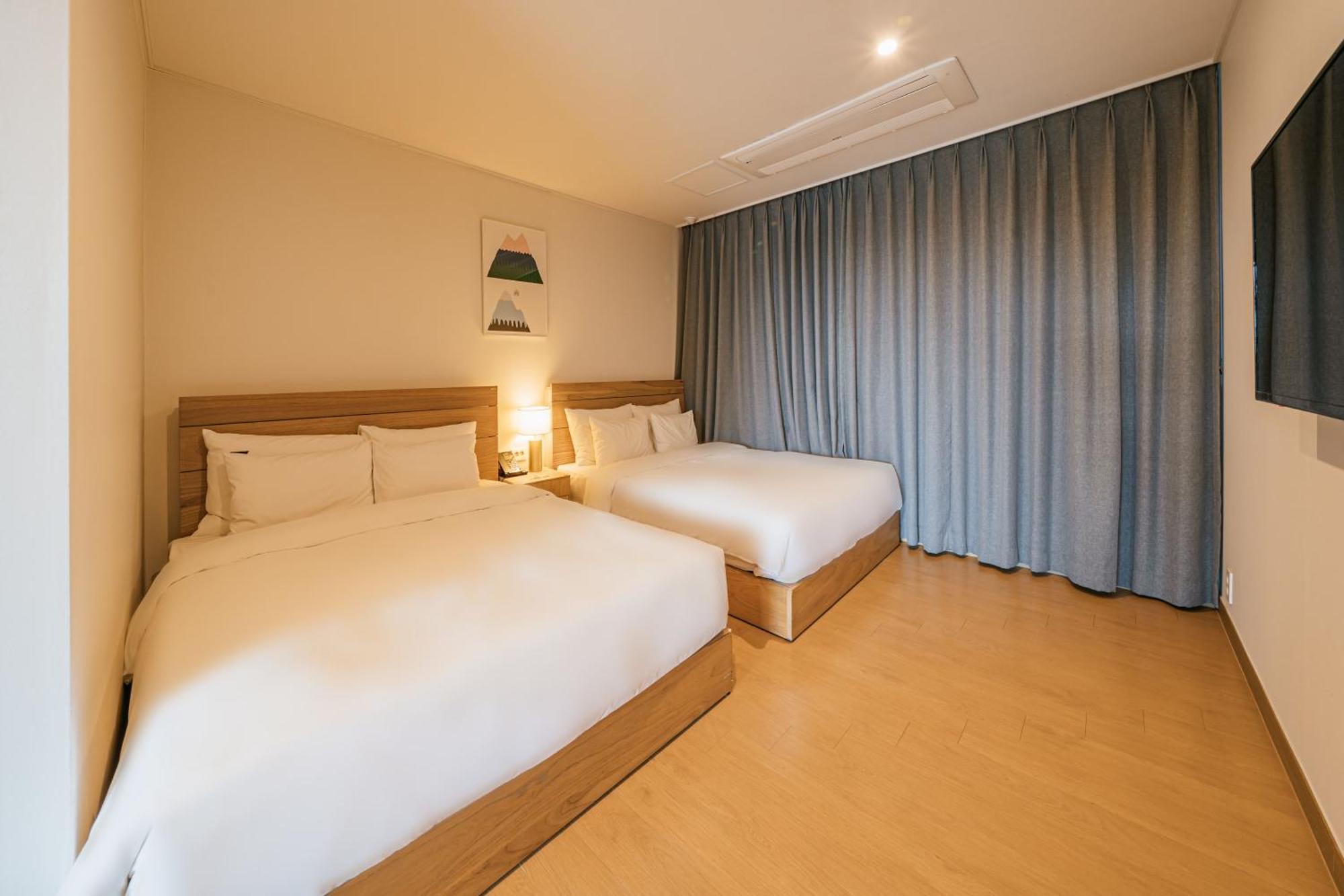 Heyy Seogwipo Hotel Eksteriør billede