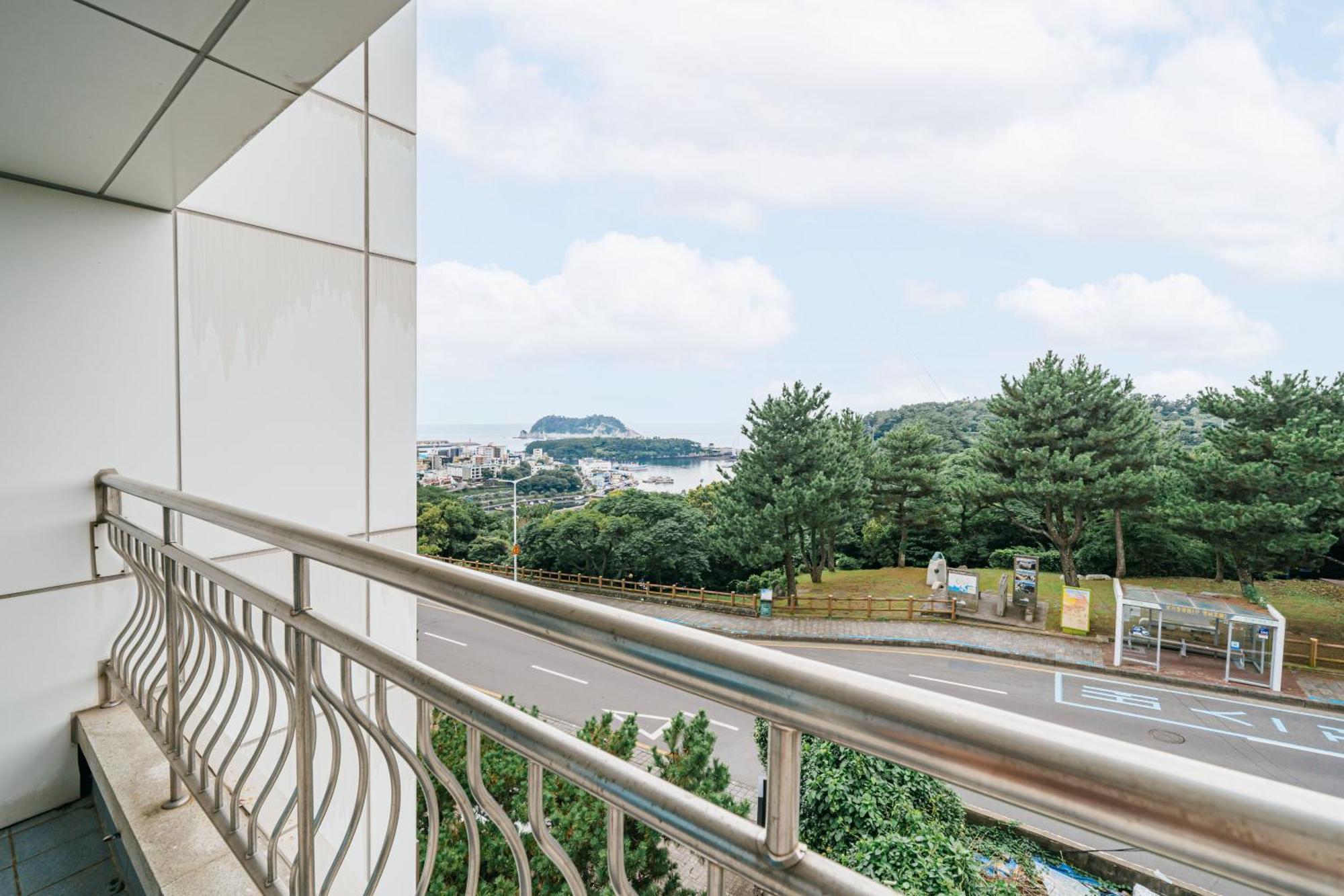 Heyy Seogwipo Hotel Eksteriør billede